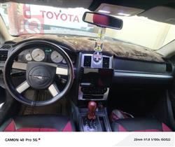 کرایسلەر 300